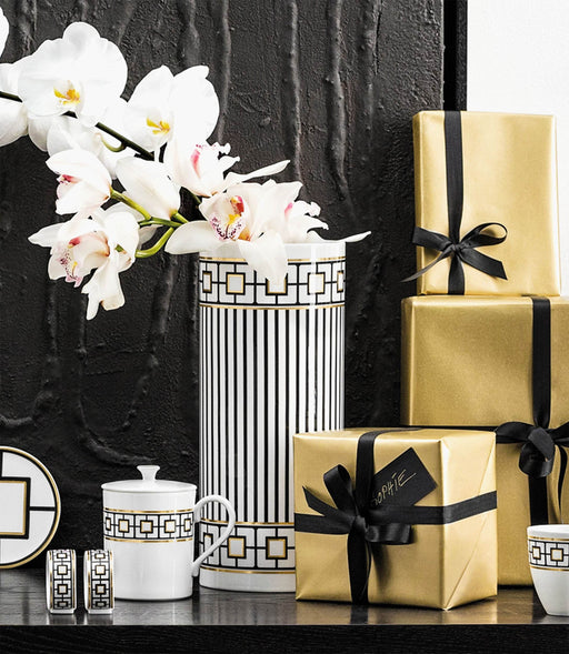 Metrochic Gifts Round Vase Tall 29cm - Roomours UAE