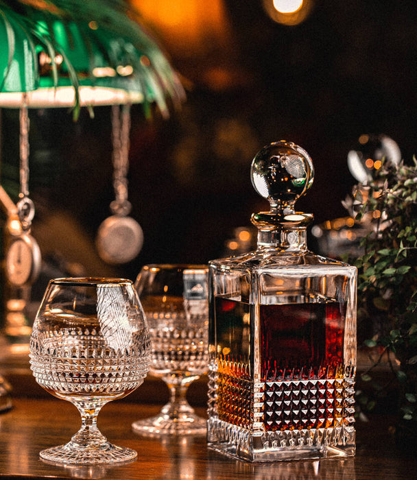 قارورة كريستال دوف من "ديموند"