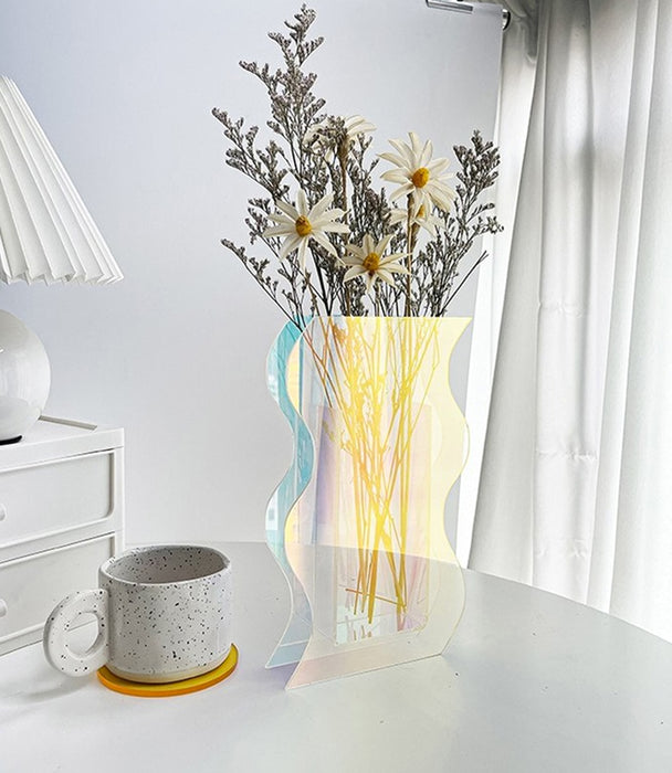 Oliver Iridescent Large Vase - Clear