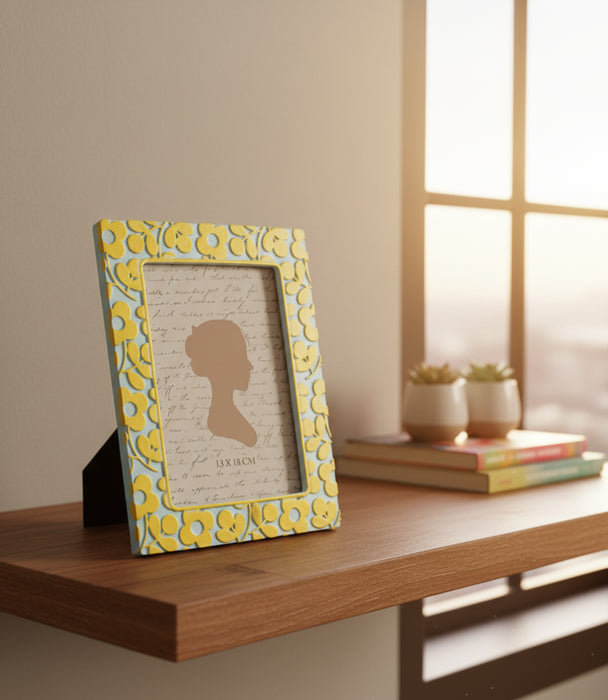 إطار صور كيمبرلي بولي ريزن أصفر وأزرق