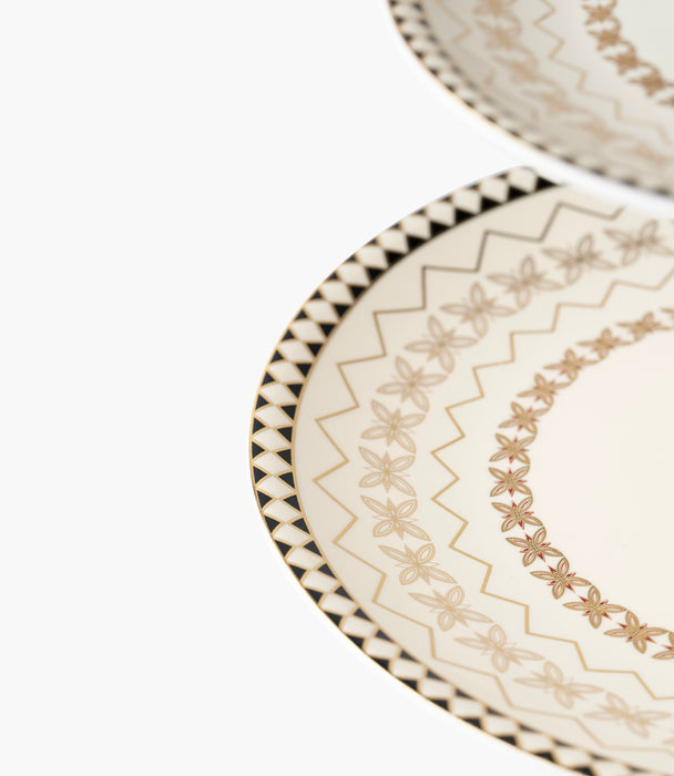 حامل كيك طبقتين مرايا بيرل بورسلين بنقوش هندسية بيج وذهبية