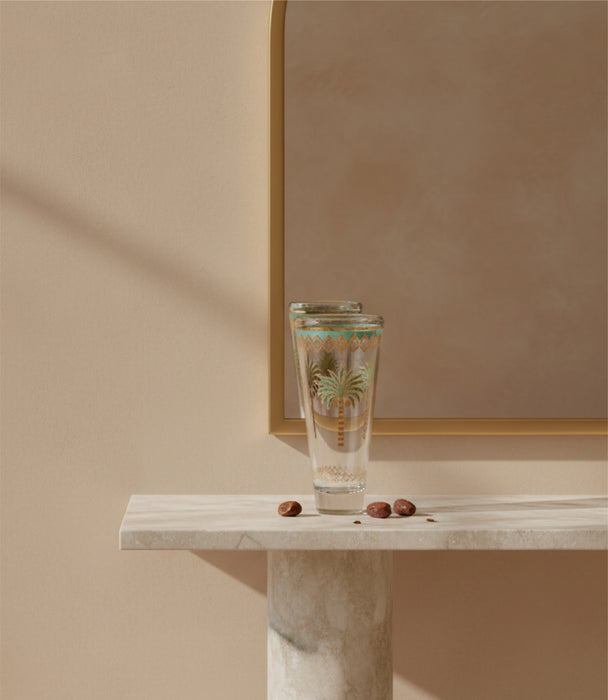 مزهرية بالم زجاجية شفافة برسوم نخيل