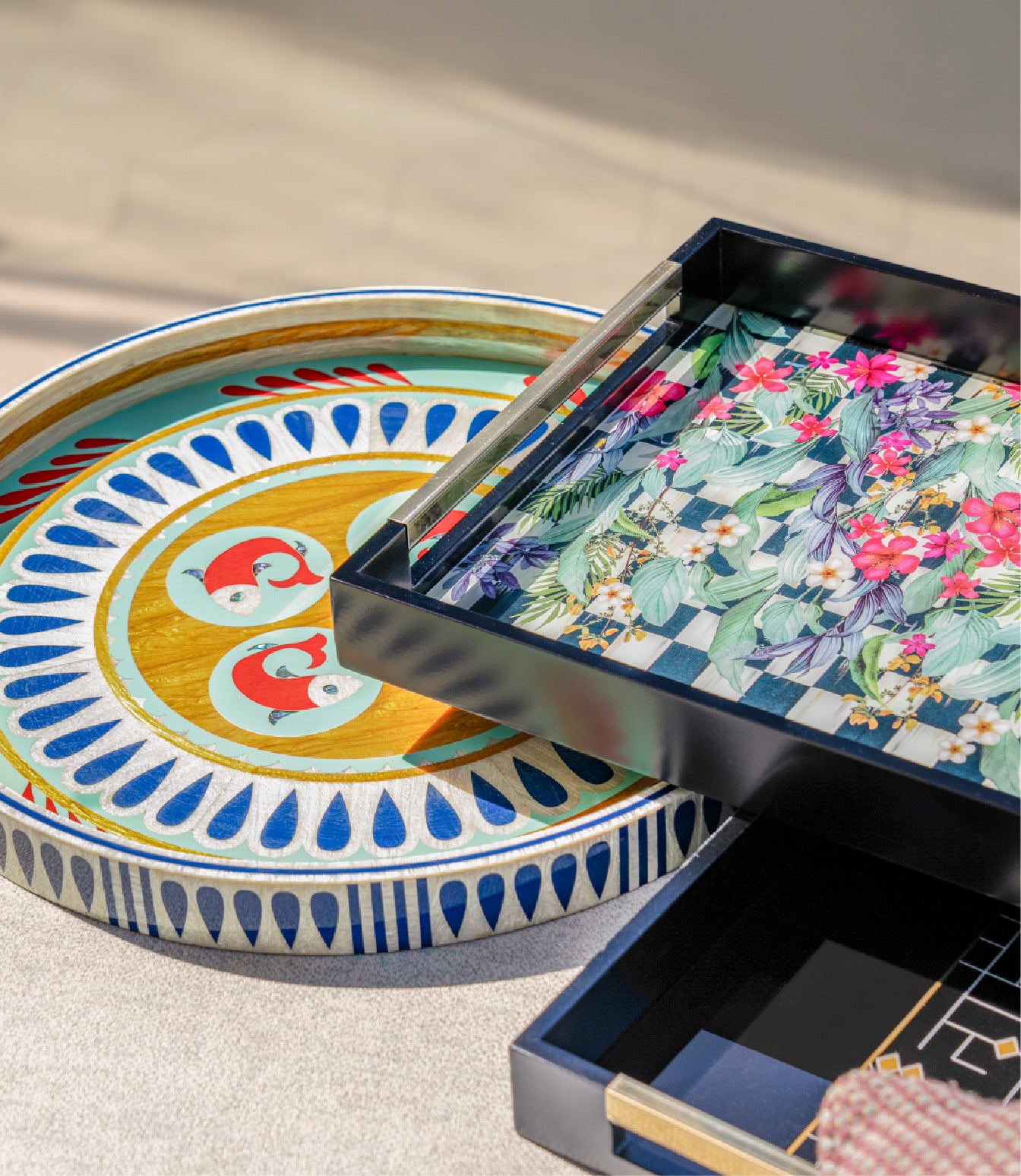 Serving Platters & Trays - Roomours UAE