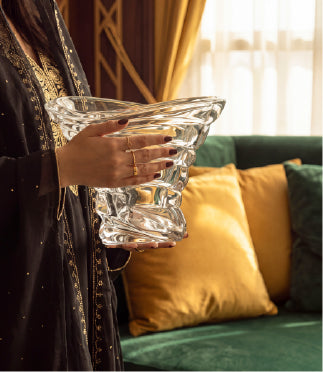 Vases & Bowls - Roomours UAE
